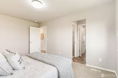 30194 63rd Place S, Auburn, WA 98001 - Photo 24