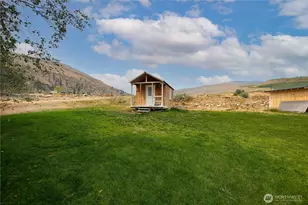 385 Hwy 153, Pateros, WA 98846 - Photo 24