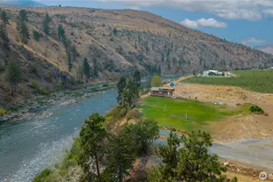 385 Hwy 153, Pateros, WA 98846 - Photo 4
