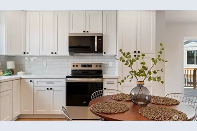 501 Legion Drive #B, Everett, WA 98201 - Photo 8