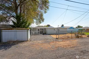 147 E St SE, Ephrata, WA 98823 - Photo 24