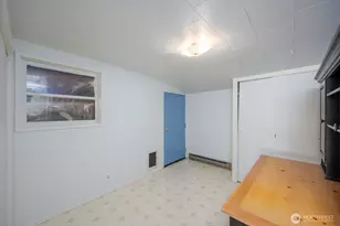 147 E St SE, Ephrata, WA 98823 - Photo 18