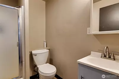 4738 17th Avenue NE, Seattle, WA 98105 - Photo 8