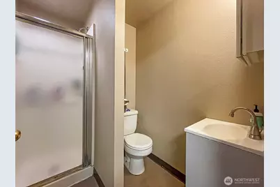 4738 17th Avenue NE, Seattle, WA 98105 - Photo 28