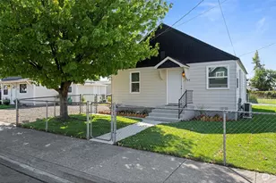 1704 & 1708 Walla Walla Ave, Walla Walla, WA 99362 - Photo 2