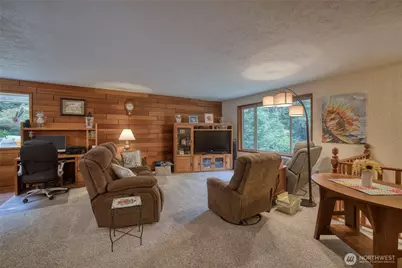 1417 Stanford Drive, Cosmopolis, WA 98537 - Photo 2