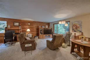 1417 Stanford Dr, Cosmopolis, WA 98537 - Photo 2