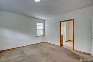 800 Farmington Dr, Burlington, WA 98233 - Photo 20