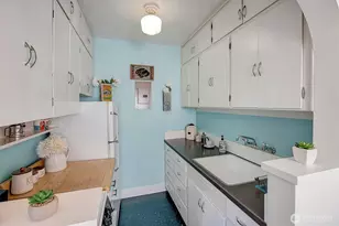 1605 E Olive St, Seattle, WA 98122 - Photo 16