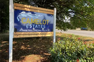 175 NE Camelot Dr, Bremerton, WA 98311 - Photo 2