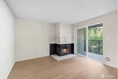 210 SW Clark Street #A202, Issaquah, WA 98027 - Photo 4