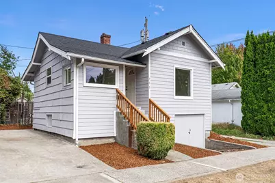 711 S 43rd Street, Tacoma, WA 98418 - Photo 2