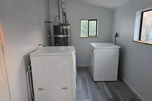 15404 Meadow Rd, Lynnwood, WA 98087 - Photo 6