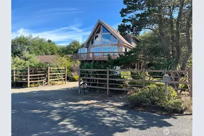 33408 J Place, Ocean Park, WA 98640 - Photo 2