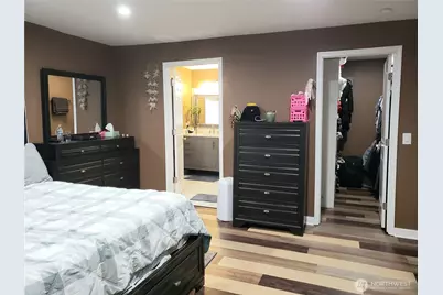 19522 5th Street Ct E #9, Lake Tapps, WA 98391 - Photo 10