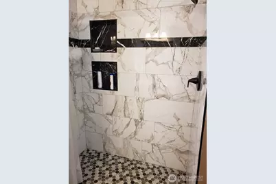 19522 5th Street Ct E #9, Lake Tapps, WA 98391 - Photo 20