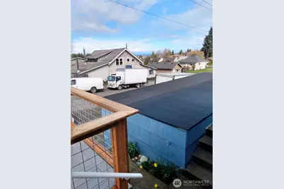 703 E 10th Street, Port Angeles, WA 98362 - Photo 4