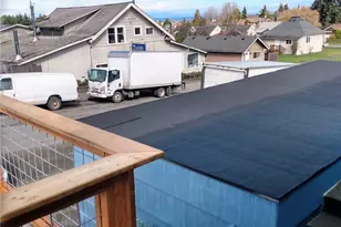 703 E 10th St, Port Angeles, WA 98362 - Photo 4