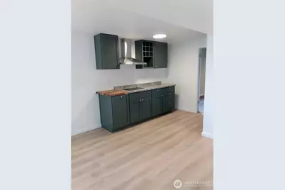 703 E 10th Street, Port Angeles, WA 98362 - Photo 36