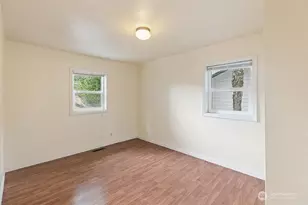 8555 S 120th St, Seattle, WA 98178 - Photo 12