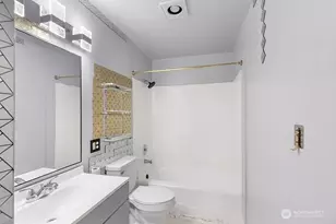 8555 S 120th St, Seattle, WA 98178 - Photo 10