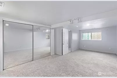 8555 S 120th Street, Seattle, WA 98178 - Photo 14