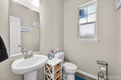 2510 201st Street Ct E, Spanaway, WA 98387 - Photo 16