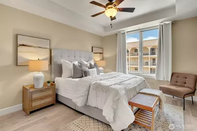 10047 Main Street #305, Bellevue, WA 98004 - Photo 26