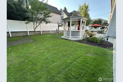 225 Prospect Street, Leavenworth, WA 98826 - Photo 4