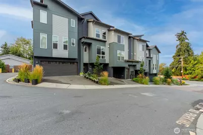 15113 40th Avenue W #B2, Lynnwood, WA 98087 - Photo 1