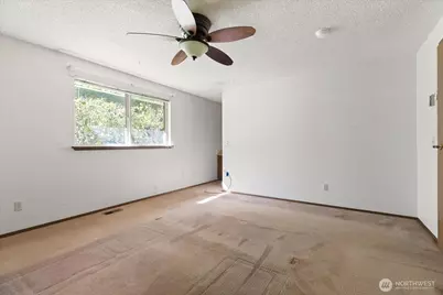 1085 Harrison Street, Oak Harbor, WA 98277 - Photo 18