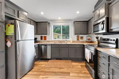 10512 60th Street Ct E #129, Puyallup, WA 98372 - Photo 8