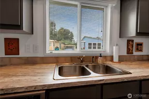 10512 60th St Ct E, Puyallup, WA 98372 - Photo 12