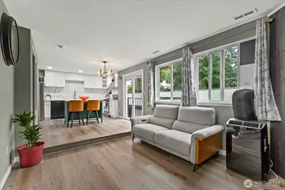 12716 NE 120th Street #H-7, Kirkland, WA 98034 - Photo 2