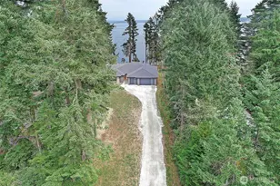 1681 S East Camano Dr, Camano Island, WA 98282 - Photo 28