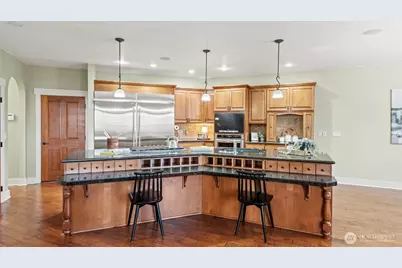 10405 176th Avenue E, Bonney Lake, WA 98391 - Photo 10