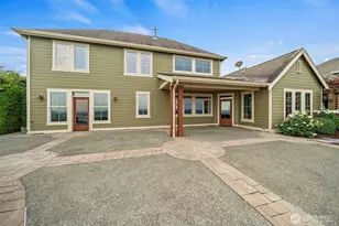 10405 176th Ave E, Bonney Lake, WA 98391 - Photo 32