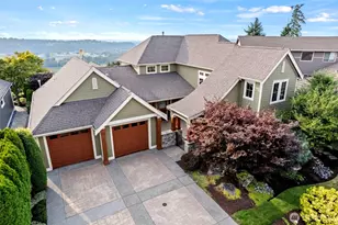 10405 176th Ave E, Bonney Lake, WA 98391 - Photo 2