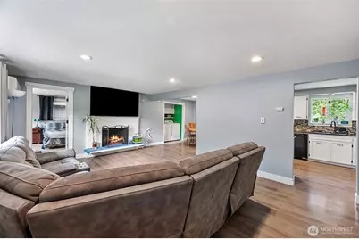 11001 26th Avenue E, Tacoma, WA 98445 - Photo 6