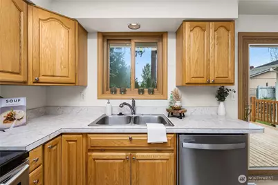 12624 SE 202nd Place, Kent, WA 98031 - Photo 10