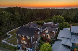 607 Ocean Beach Blvd N, Long Beach, WA 98631 - Photo 1