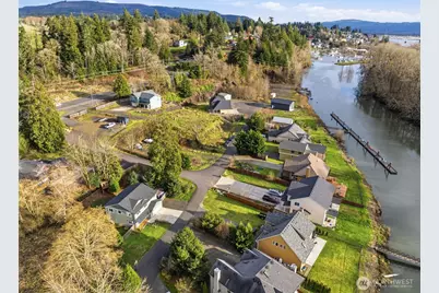 26 Marina Drive, Cathlamet, WA 98612 - Photo 2