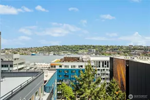 701 Galer St, Seattle, WA 98109 - Photo 26