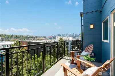 701 Galer Street #808, Seattle, WA 98109 - Photo 1