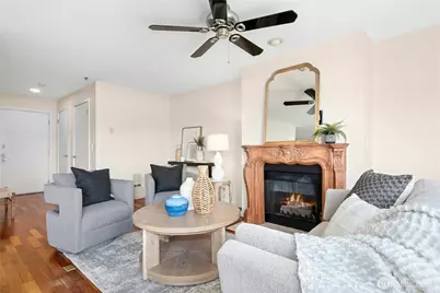 701 Galer Street #808, Seattle, WA 98109 - Photo 14