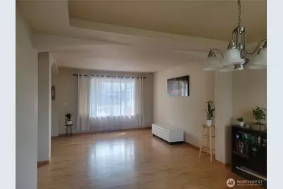 7709 64th Place NE, Marysville, WA 98270 - Photo 6