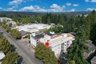 12050 15th Ave NE, Seattle, WA 98125 - Photo 14