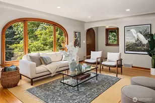 3322 E Terrace St, Seattle, WA 98122 - Photo 2