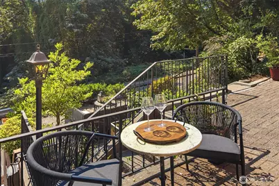 3322 E Terrace Street, Seattle, WA 98122 - Photo 30