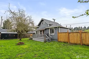 11 R St SE, Auburn, WA 98002 - Photo 2